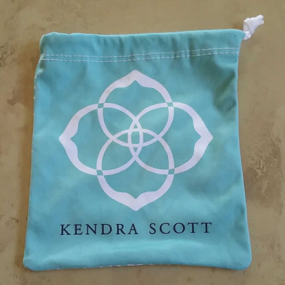 SALE! Kendra Scott Dustbag